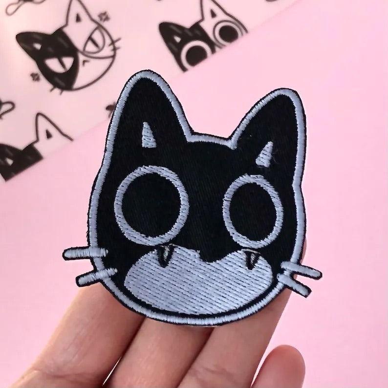 Glow In The Dark Surprised Cat Embroidered Iron On Patch