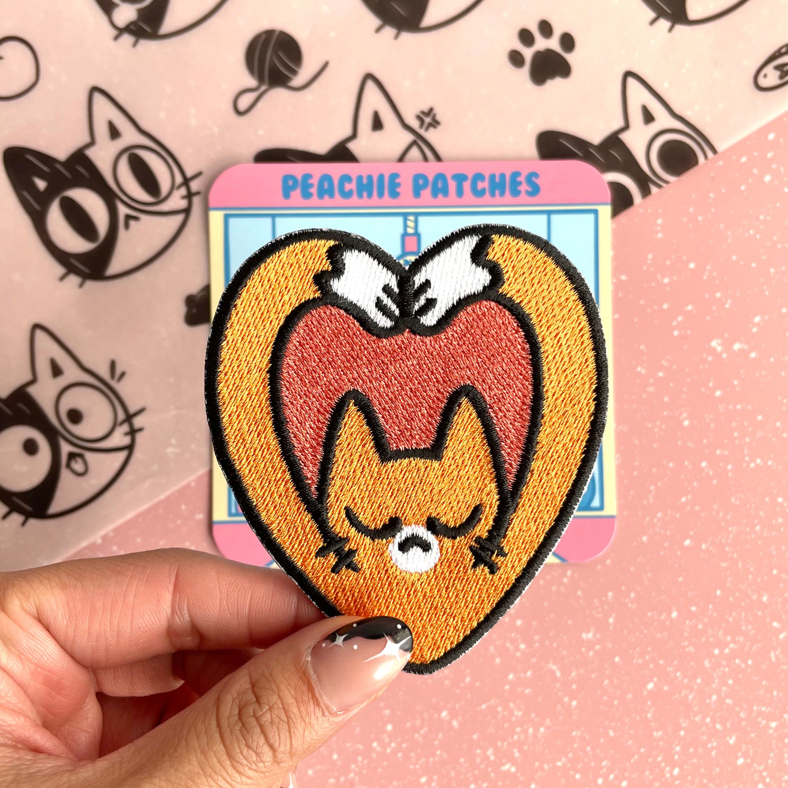 HEART SYMBOL CAT EMBROIDERED IRON ON PATCH