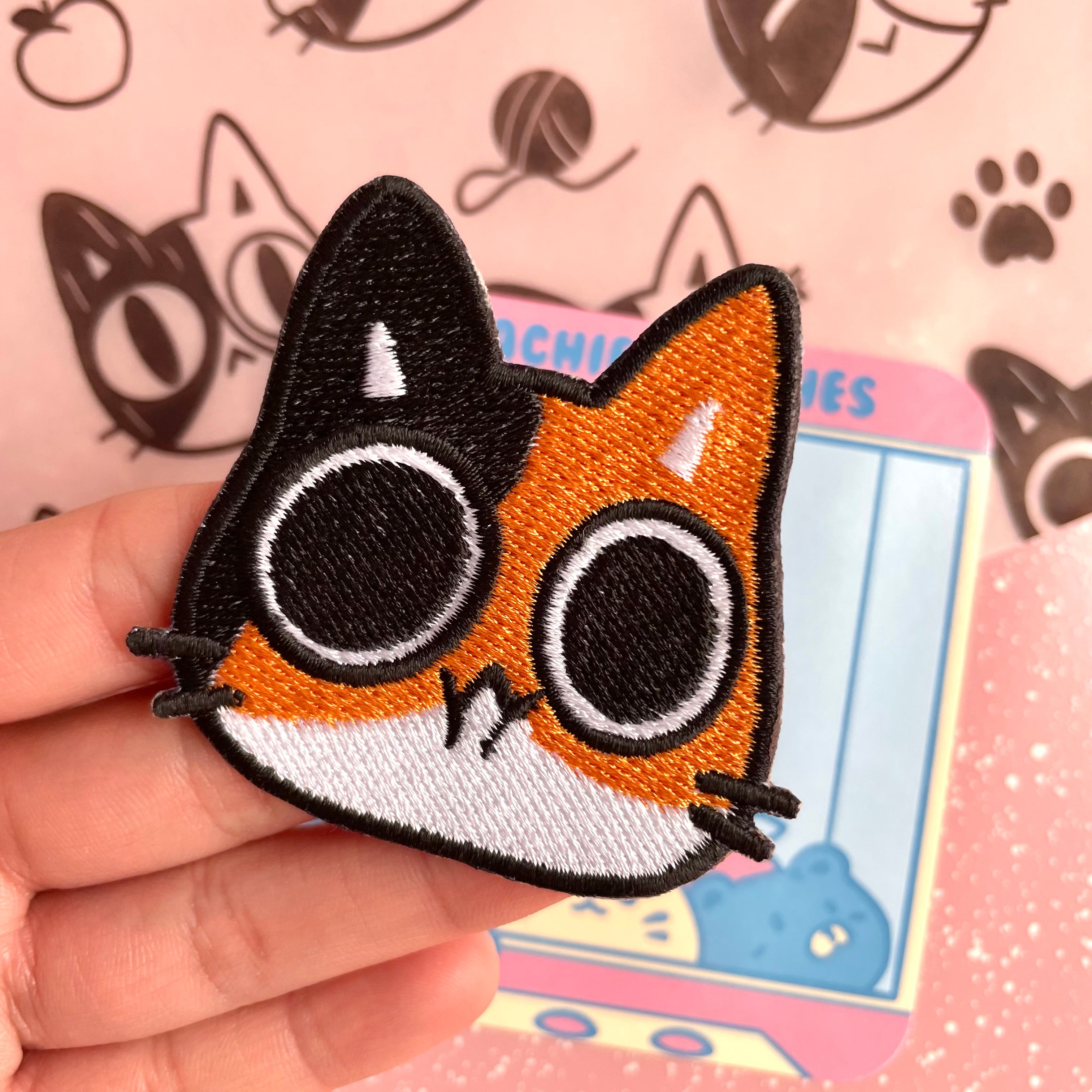 CALICO CAT EMBROIDERED IRON ON PATCH